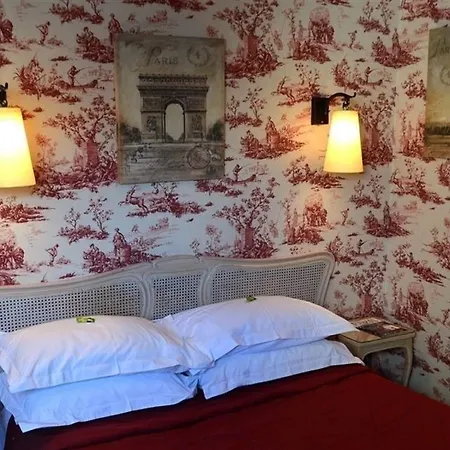 ヌイイ パーク ホテル 3*