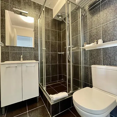 ヌイイ パーク ヌイイ＝シュル＝セーヌ