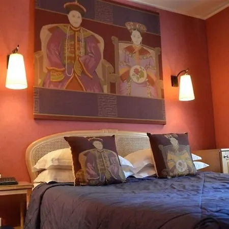 ホテル ヌイイ パーク