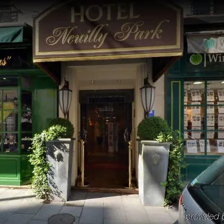 ホテル ヌイイ パーク 3*