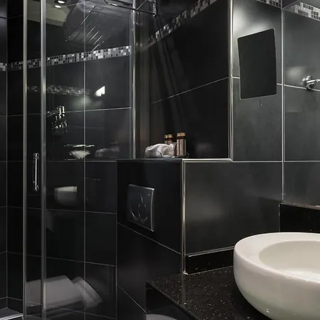 Park Hotel Neuilly-sur-Seine